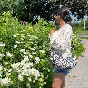 The Crosstown Crescent Bag by Tundhi - Colour: That 70’s Bag 🪩